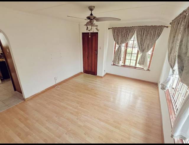 2 BEDROOM HOUSE FOR SALE IN RESERVOIR HILLS